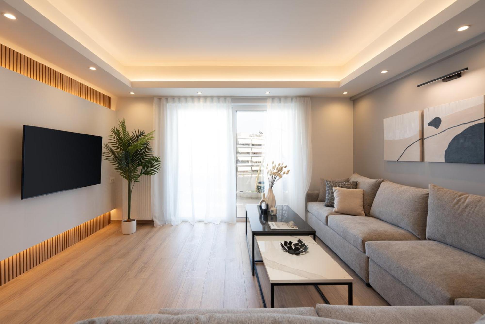 Luxury 4 Bedrooms Apartment Near Flisvos Marina Pire Dış mekan fotoğraf